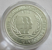 Sweden 100 Kronor 1985 International Youth Year Silver