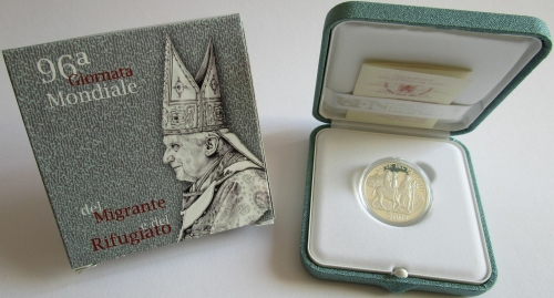 Vatican 5 Euro 2010 World Day of Migrants & Refugees Silver